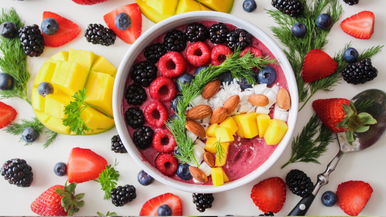 Top 10 Superfoods That Boost Energy and Immunity
